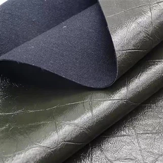 Toptan fiyat dokuma 100 polyester yumuşak desen deri parlak pu kumaş çanta için